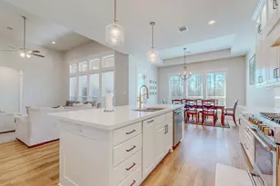 17475 Reserve Dr, Beaumont, TX 77713 - Photo 9