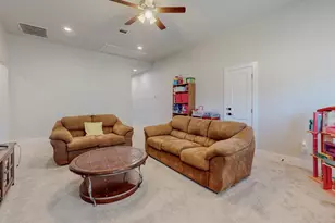 17475 Reserve Dr, Beaumont, TX 77713 - Photo 33