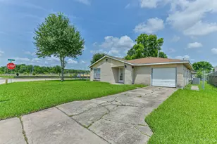 12203 Cape Hyannis Dr, Houston, TX 77048 - Photo 3