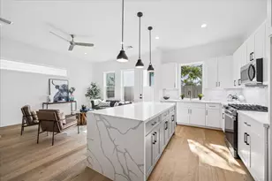 1922 Luna Woods Ln, Houston, TX 77055 - Photo 15