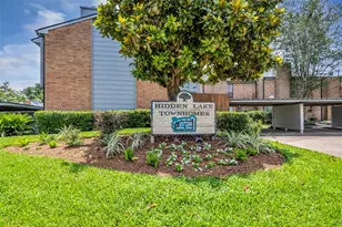 749 Worthshire St, Houston, TX 77008 - Photo 25