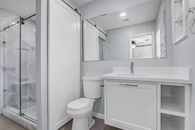 749 Worthshire Street, Houston, TX 77008 - Photo 21