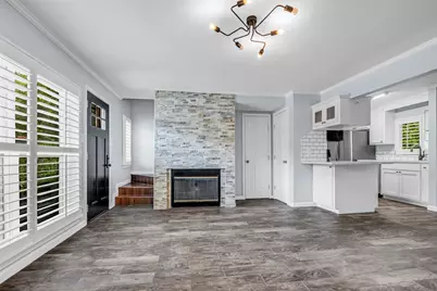 749 Worthshire Street, Houston, TX 77008 - Photo 7