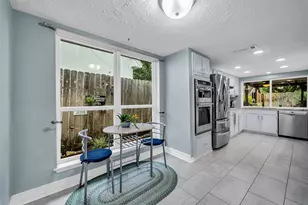 16222 Green Shade Dr, Houston, TX 77090 - Photo 15