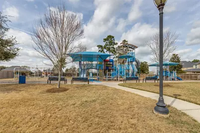 12914 Pecan Shores Drive, Houston, TX 77044 - Photo 23