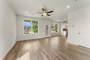 3714 Violet Ln, Huntsville, TX 77340 - Photo 7