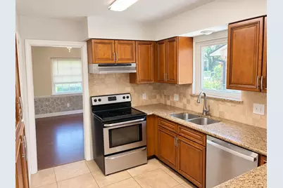 8502 Braes Meadow Drive, Houston, TX 77071 - Photo 7