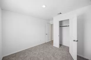4822 Peanut Butter and Jelly Dr, Houston, TX 77048 - Photo 11