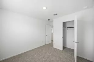 4822 Peanut Butter and Jelly Dr, Houston, TX 77048 - Photo 13