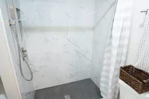 2145 16th St, Hempstead, TX 77445 - Photo 25