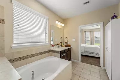 8622 Oakdale Bluff Court, Richmond, TX 77407 - Photo 19