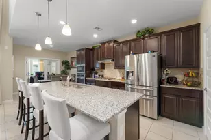 8622 Oakdale Blf Ct, Richmond, TX 77407 - Photo 9