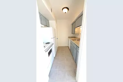 6500 Rampart Street #40, Houston, TX 77081 - Photo 3