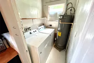 208 Vincent St, Houston, TX 77009 - Photo 23