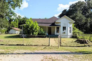 11955 Roark Dr, Saratoga, TX 77585 - Photo 1