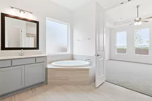 527 Blue River Trl, Rosenberg, TX 77471 - Photo 13