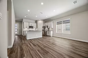 22843 Castello Lakes Dr, Katy, TX 77449 - Photo 9
