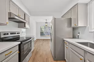 1917 Trixie Ln, Houston, TX 77042 - Photo 23