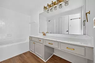 1917 Trixie Ln, Houston, TX 77042 - Photo 35