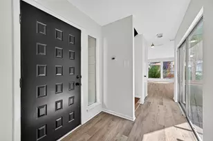 1917 Trixie Ln, Houston, TX 77042 - Photo 7