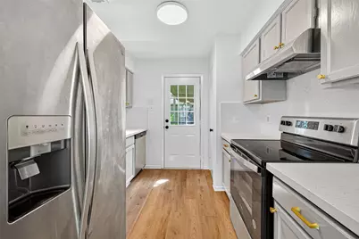 1917 Trixie Lane, Houston, TX 77042 - Photo 17