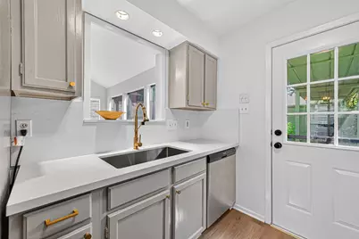 1917 Trixie Lane, Houston, TX 77042 - Photo 19