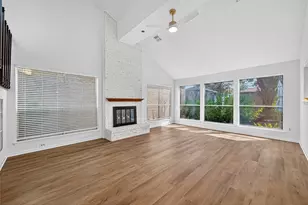 1917 Trixie Ln, Houston, TX 77042 - Photo 11