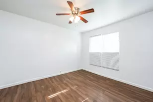 7510 Shadyvilla Ln, Houston, TX 77055 - Photo 11
