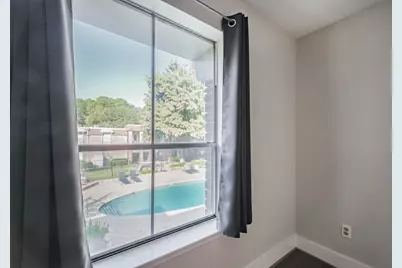 7575 Katy Freeway #143, Houston, TX 77024 - Photo 15