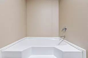 20006 Red Oaks S, New Caney, TX 77357 - Photo 19