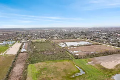 4835 10th Street, Bacliff, TX 77518 - Photo 3