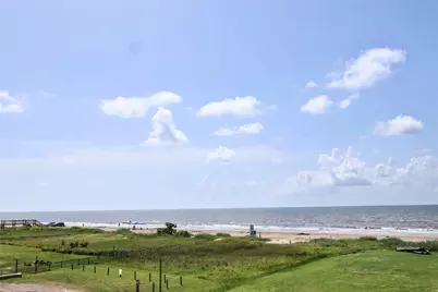 3008 Shady Lane, Crystal Beach, TX 77650 - Photo 5