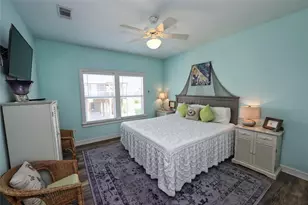 3008 Shady Ln, Crystal Beach, TX 77650 - Photo 19