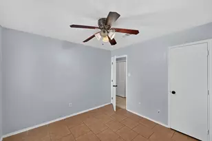 2427 Chalet Rd, Houston, TX 77038 - Photo 15