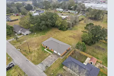 351 Dobbyn, Bridge City, TX 77611 - Photo 21