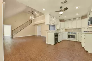513 S Crockett St, Deer Park, TX 77536 - Photo 15
