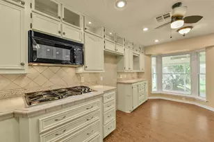 513 S Crockett St, Deer Park, TX 77536 - Photo 13