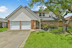 513 S Crockett St, Deer Park, TX 77536 - Photo 1