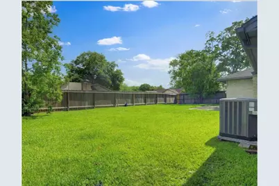 5810 Wildfire Street, League City, TX 77573 - Photo 7