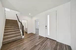 14309 Yellow Hawthorn Ct, Conroe, TX 77384 - Photo 5