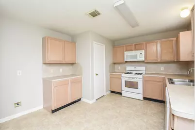 22823 W Fairfax Village Circle, Spring, TX 77373 - Photo 9