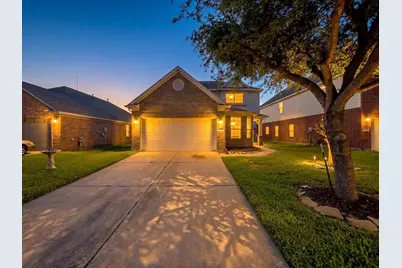 2322 Alcove Foster Court, Fresno, TX 77545 - Photo 1