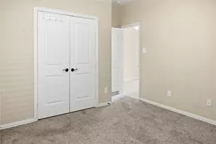 2229 Maple Point Dr N, Conroe, TX 77301 - Photo 9