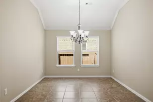 2229 Maple Point Dr N, Conroe, TX 77301 - Photo 3