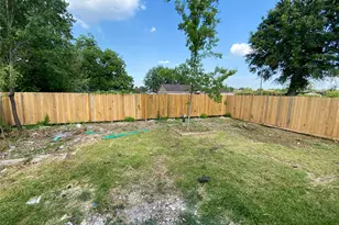 1406 Mystic St, Houston, TX 77020 - Photo 29