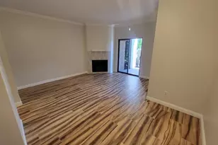 7025 N N Holiday Dr, Galveston, TX 77550 - Photo 3