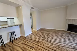 7025 N N Holiday Dr, Galveston, TX 77550 - Photo 5