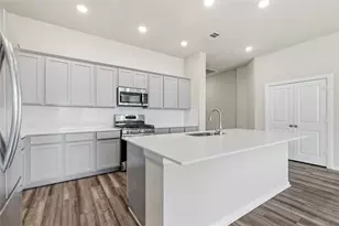 30323 Tall Fescue Dr, Brookshire, TX 77423 - Photo 7