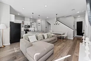 8422 Berry Green Ln, Houston, TX 77022 - Photo 3