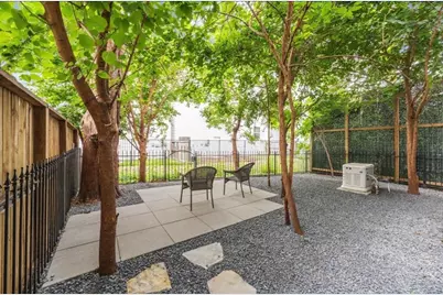1230 W 25th Street #C, Houston, TX 77008 - Photo 21